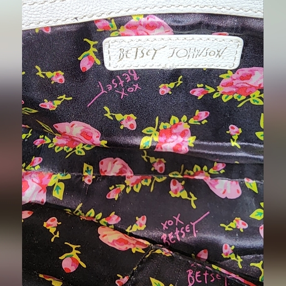 BETSEY JOHNSON EUC BOW SATCHEL BAG - Picture 7 of 10